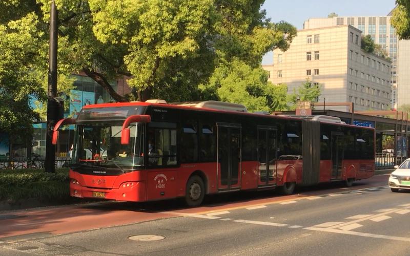 杭州公交车的相关图片